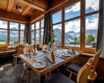 Golf- & Sporthotel Hof Maran - Arosa - Comedor