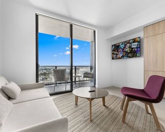 Luxury Condo on 44th Floor - Downtown Plus Parking - Miami - Salon