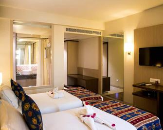 Hotel Vatika - Bhiwandi - Habitación