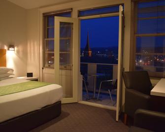 Auldington Hotel - לאונססטון - חדר שינה