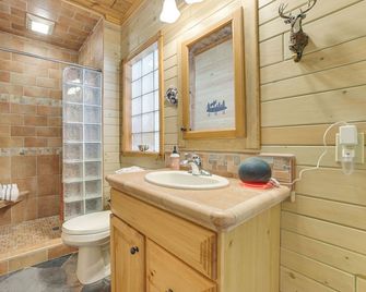 Big Bear Lake Retreat w/ 2 Homes Main/beach Houses - Johannesburg