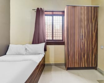 Hotel O Shanvi Inn - Ranchi - Schlafzimmer