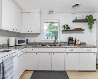 #308 Pekin · Pekin Pie à la Mode #308 - Pekin - Kuchyň