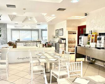 Hotel Alemagna B&B Lido del Sole Pet Friendly - Bibione - מסעדה