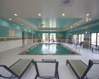Hampton Inn & Suites Ridgeland - Ridgeland - Zwembad