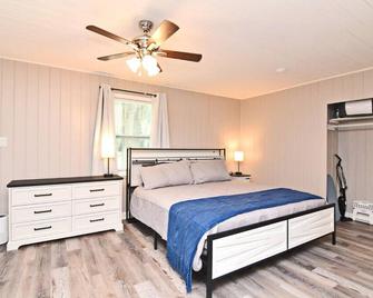 Charming Studio Apartment Near Downtown and Disney - Winter Garden - Bedroom
