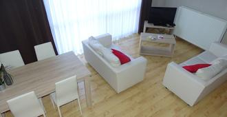 Ambassador Suites Leuven - Leuven - Living room