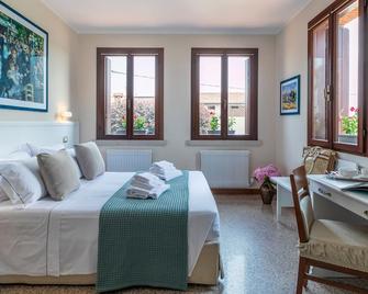 Borgo Tabari Apartment Vivaldi - Mussolente - Camera da letto