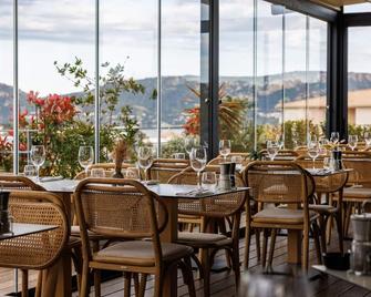 لو بالامينا - بورتو-فيكيو - مطعم