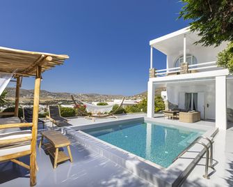 Paros Palace - Parikia