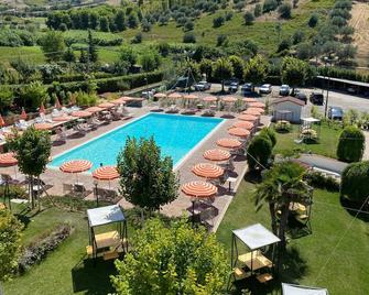 Pineto Resort - Pineto - Pool