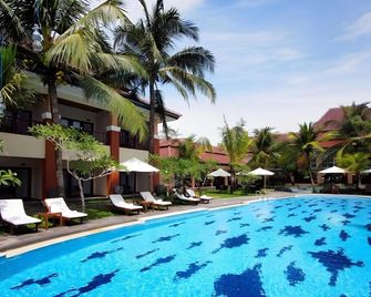 The Arnawa Hotel - Pangandaran - Pool