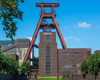 Holiday Home in Essen Near Trade Fair - Essen - Building