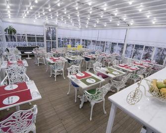 Buyukada Cankaya Hotel - איסטנבול - מסעדה
