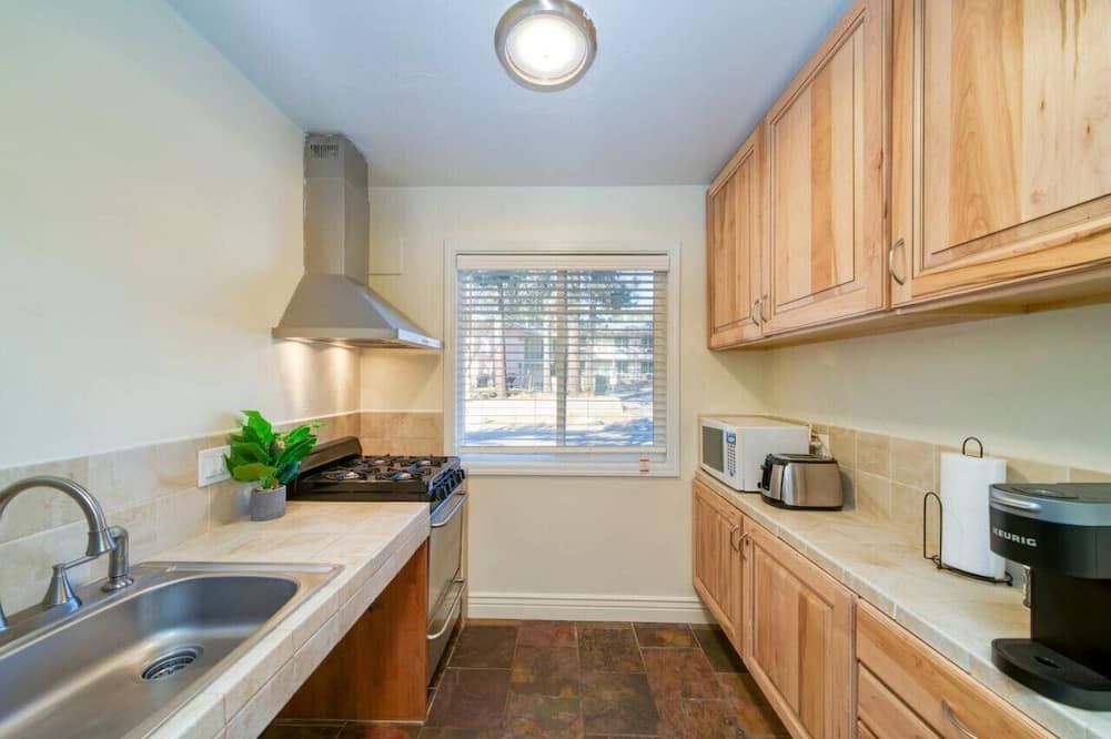 MML Queen Ada (Multi- Listings) - Lago Tahoe - Cucina