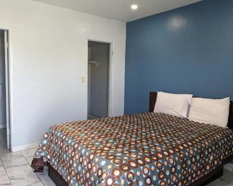 Green Spot Motel - Victorville - Schlafzimmer