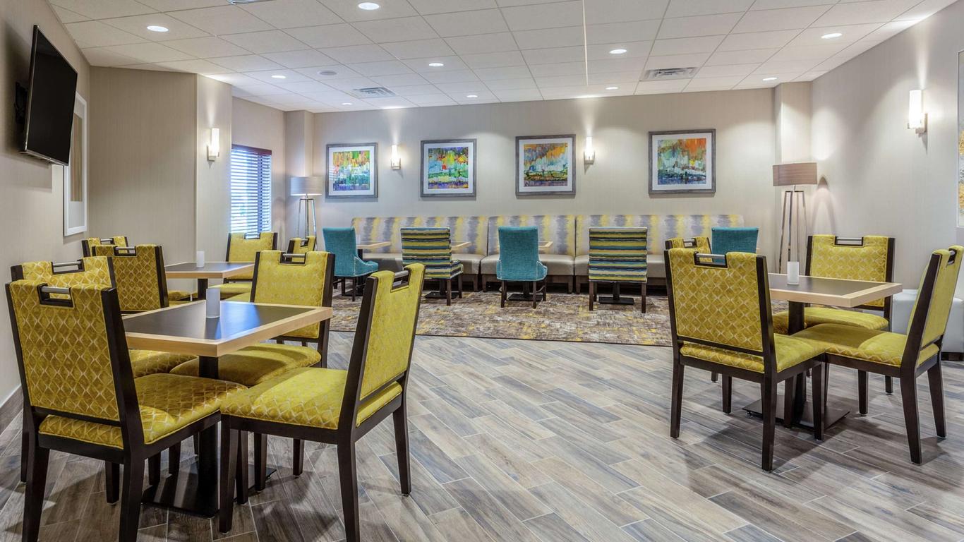 Hampton Inn & Suites Burlington