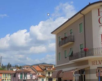 Albergo Ristorante Belvedere - La Spezia - Edificio