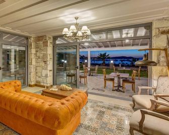 Navalia Hotel - Foca