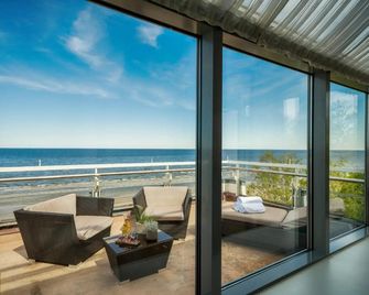 فندق وسبا بالتيك بيتش - جورمالا - شرفة