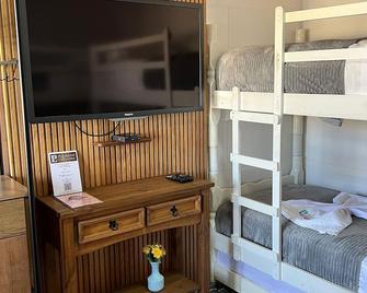 Pousada Luziânia - Conforto no Centro da Cidade - Luziânia