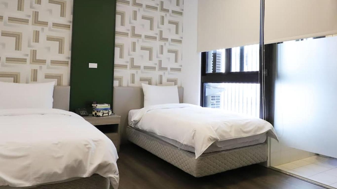 Aroma Chew Hotel