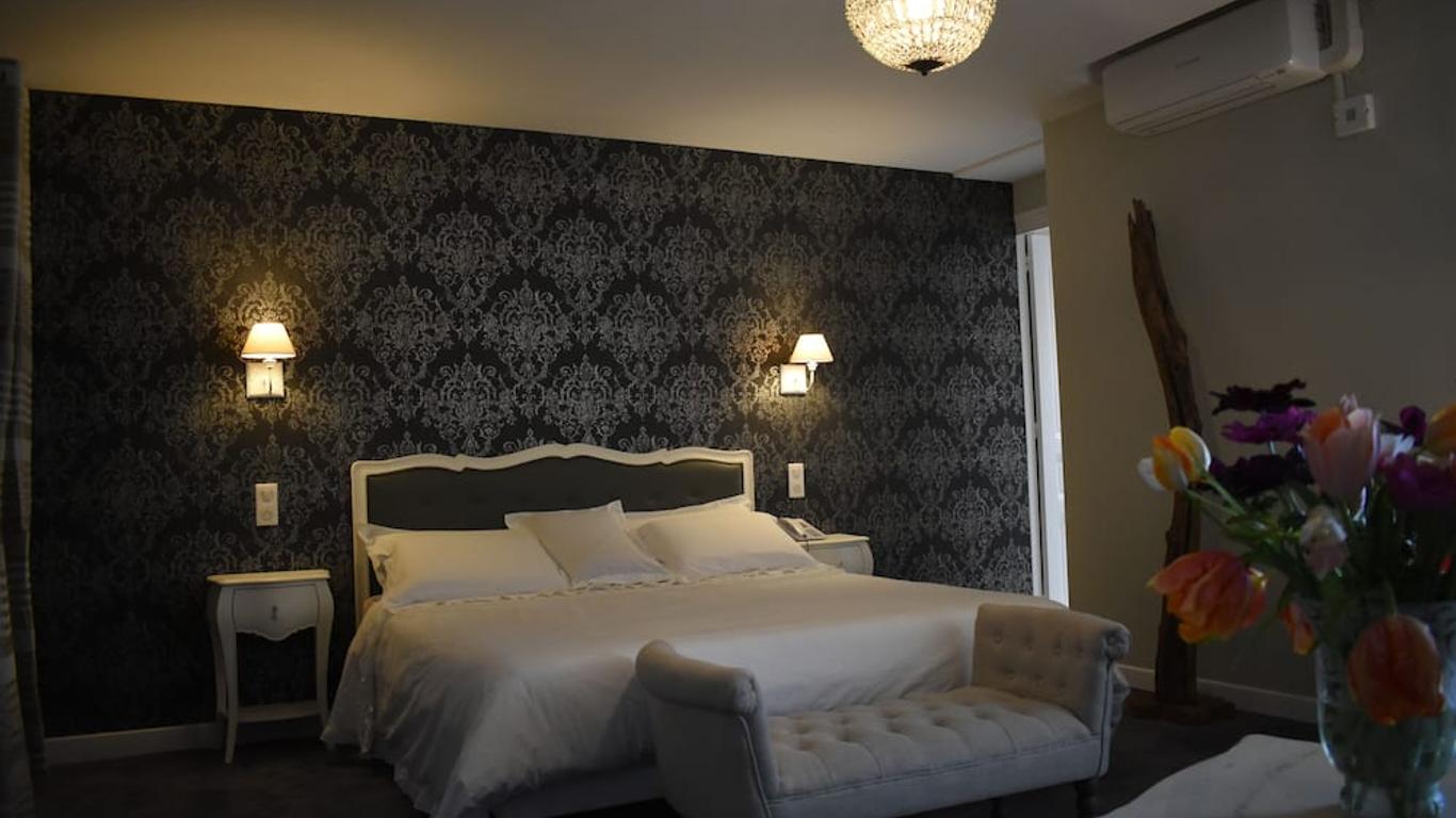 Hôtel Henri IV