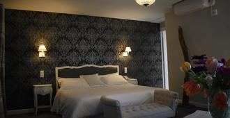 Hotel Henri IV - Tarbes - Schlafzimmer