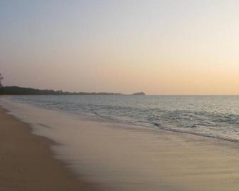 Pool Villa, Family Holiday villa - Ko Kho Khao - Strand