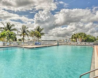 Oasis House at The Nettles Island Resort! - Jensen Beach - Pool