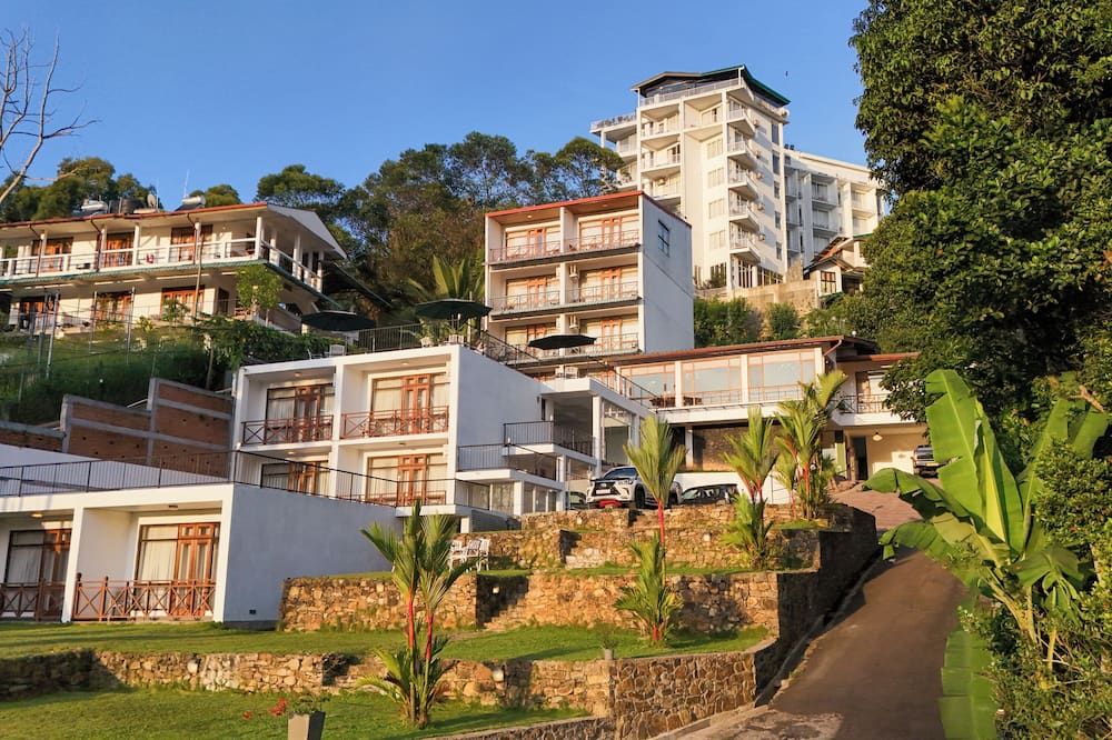 Alta Vista - Ella - בניין