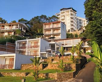 Alta Vista - Ella - Edifício