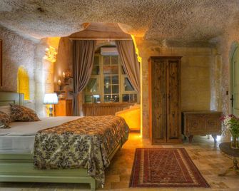 Takaev Cave House - Uchisar - Sovrum