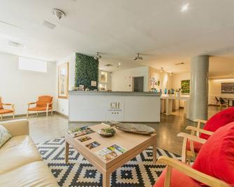 Cascais Hotel - קאסקאיס - דלפק קבלה