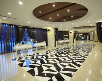Hotel Crown Itaewon - Seül - Vestíbul