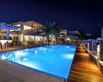 Petinaros Hotel - Míkonos - Piscina