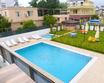 Arsuz Deniz Aile Pansiyonu - Gökmeydan - Piscina
