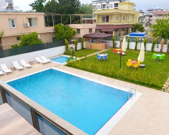 Arsuz Deniz Aile Pansiyonu - Gökmeydan - Piscina