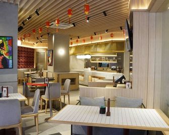 New Hollywood Hotel - Pekanbaru - Restaurante