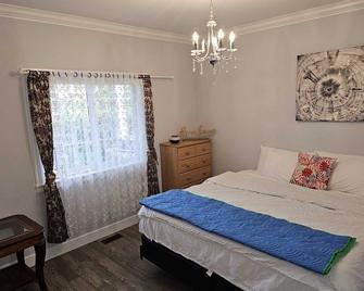 Oscar INN & 2bd Family Suite or Private Room - Abbotsford - Habitación