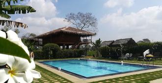 The Hideout Sigiriya - Sigiriya - Pool