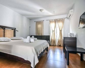 Hotel Nefeli - Skýros