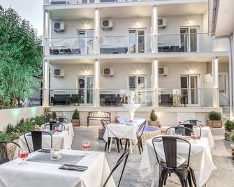 Palotel Design Gouvia - Gouvia