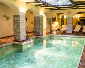 Wagners Hotel Greifen-Post - Feuchtwangen - Pool