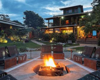 Casa da Lua Pousada - Balindong - Patio