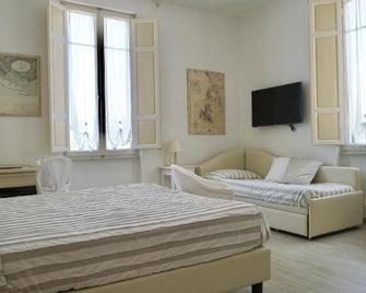 Hotel La Primula - Forte dei Marmi - Habitación