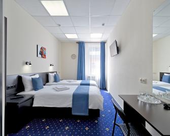 Ros Hotel Izmailovo - Moscow - Bedroom