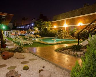 Hotel Oro Viejo - נאסקה - בריכה