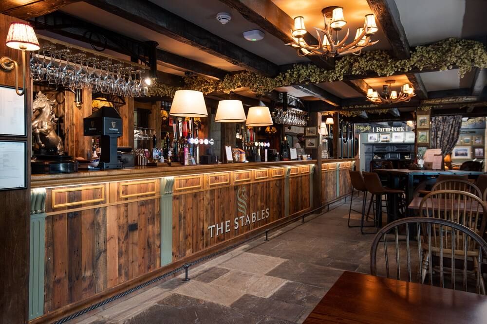 ذا ستيبلز ويتبي - ويتبي - بار