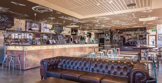 Formby Hotel - Devonport - Bar